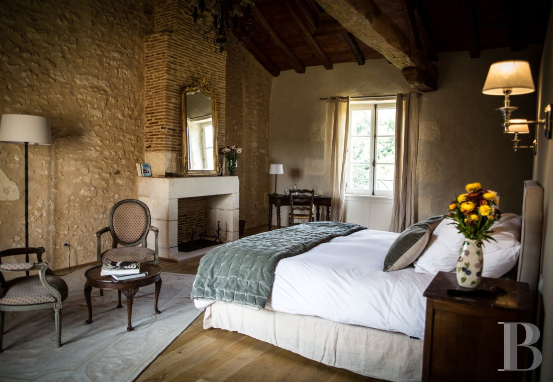 Dans le Périgord, non loin de Bergerac, une maison de maître du 16e siècle, devenue maison d'hôtes - photo  n°13